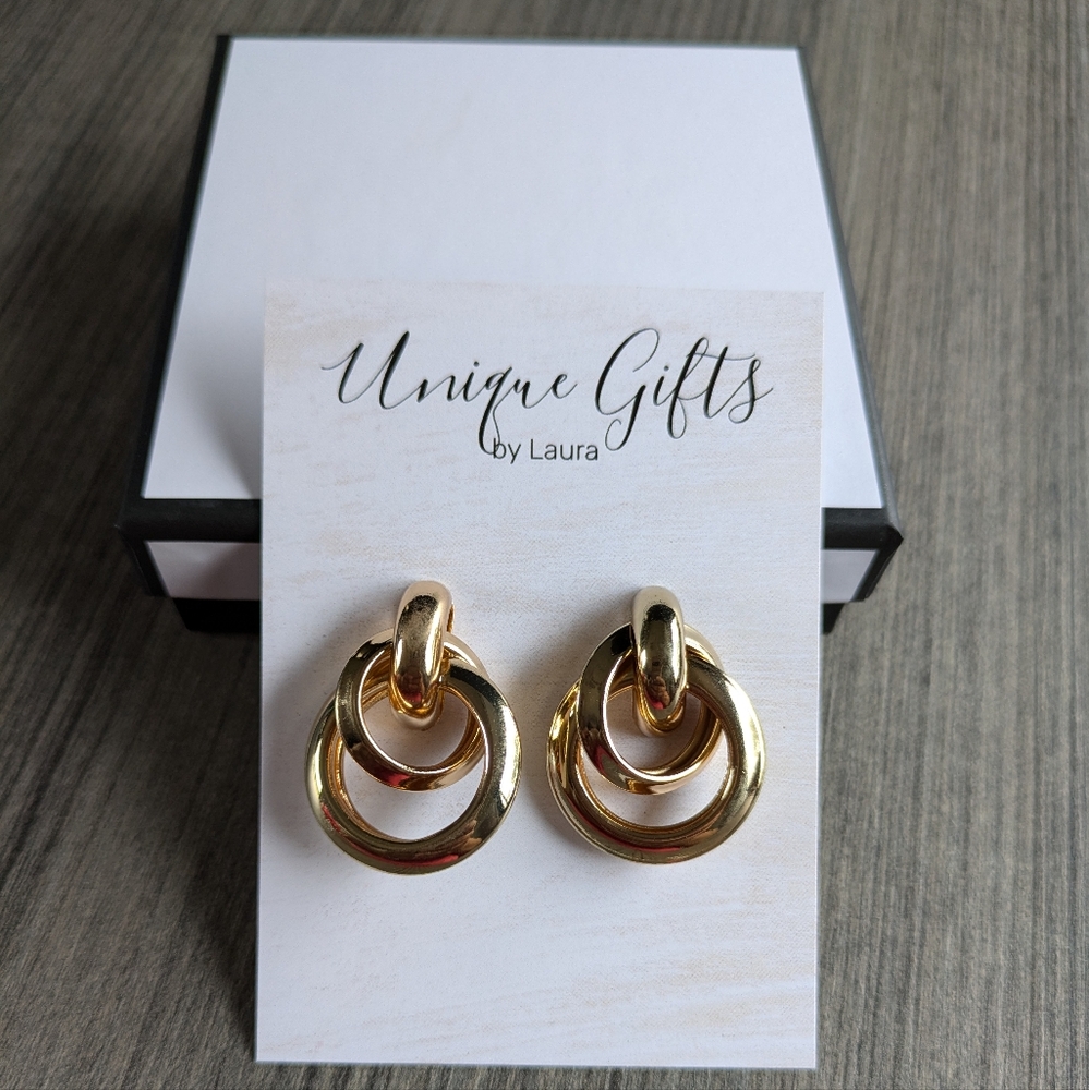 Cassie Matte Earrings